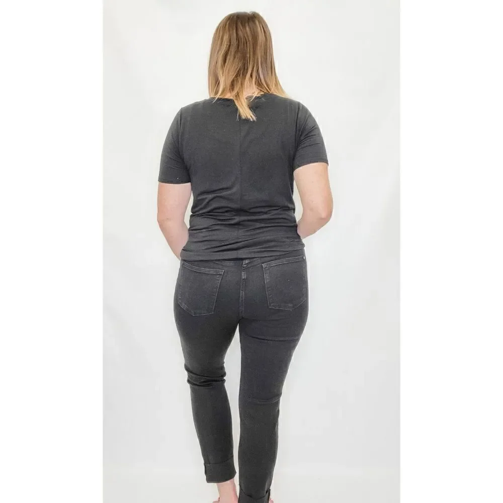 Judy Blue Black, Mid-Rise Destroyed Slim Fit - JB88137 Women's Size 15/32 - Picture 2 of 11